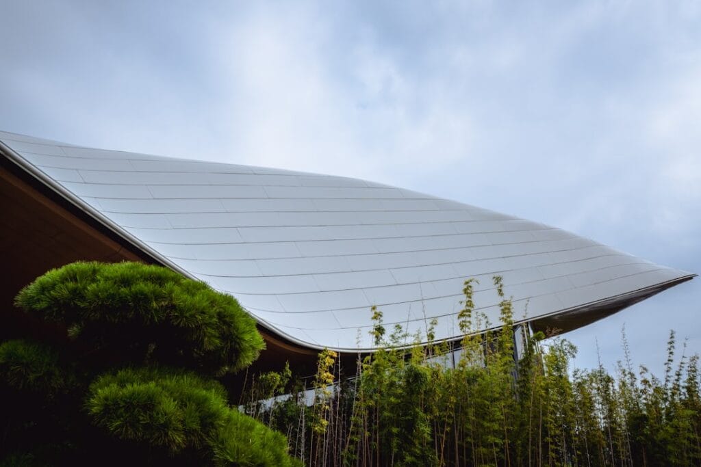 roof sheet installation